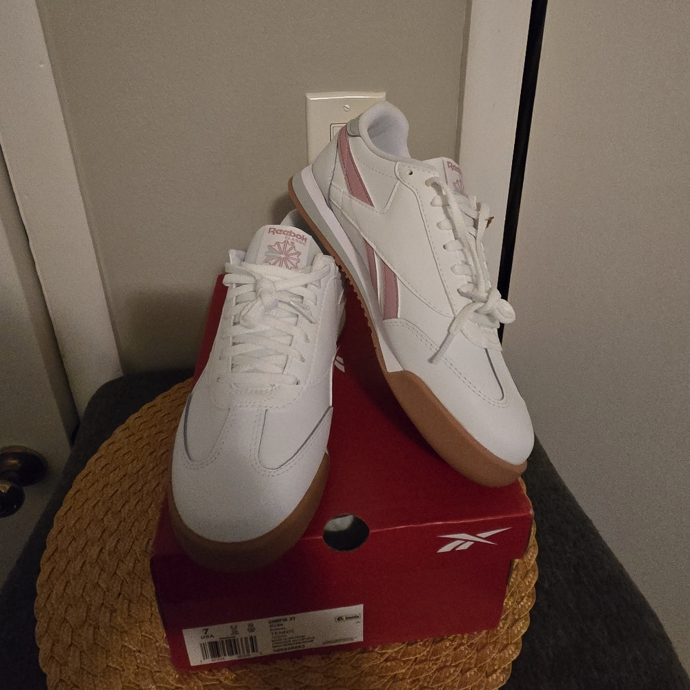 Reebok White and Pink Sneakers